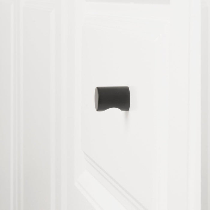 Amazon Basics Whistle Cabinet Knob, 0.75" Diameter, Flat Black, 10-Pack