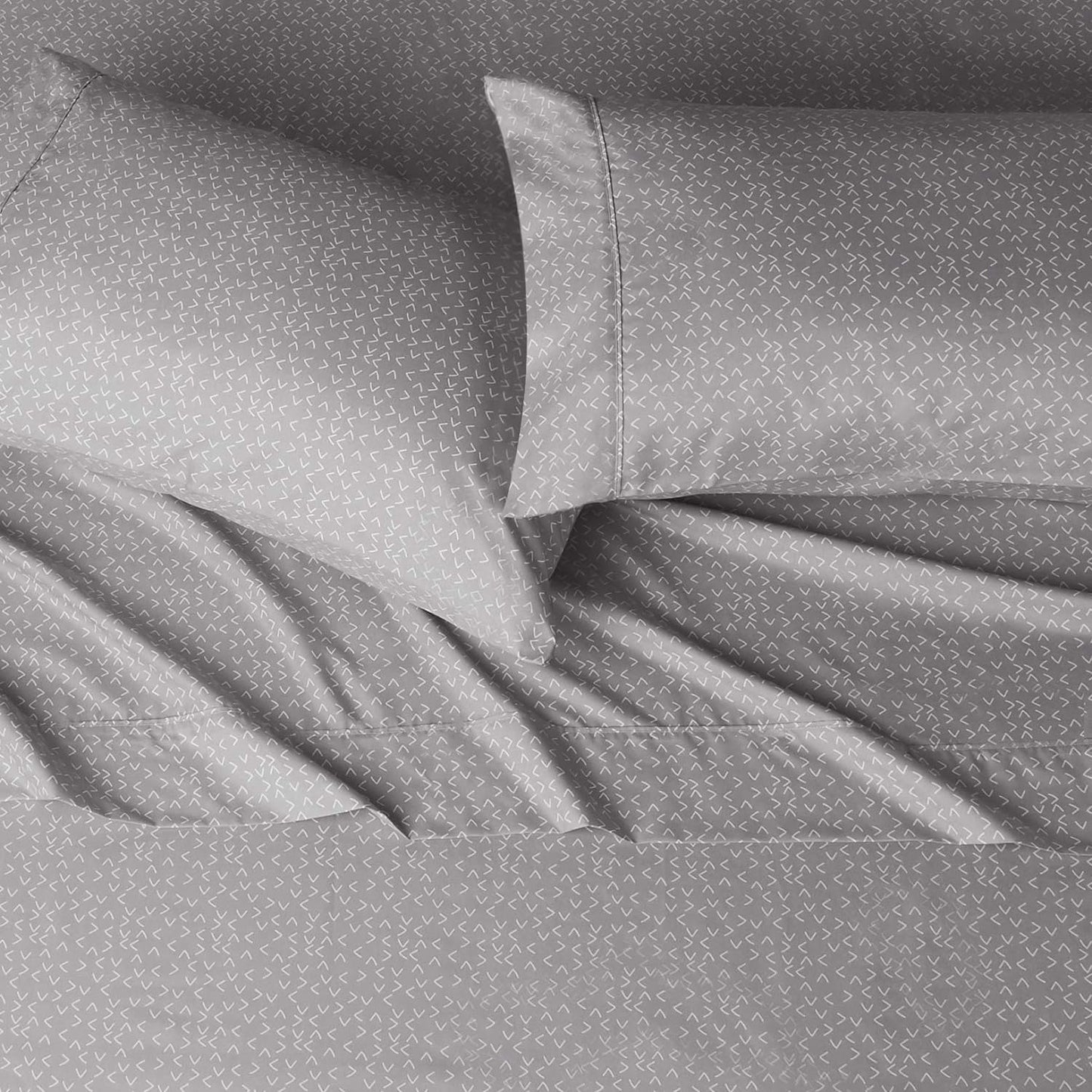 Amazon Basics Soft King Size Bed Sheets, Deluxe Microfiber 4-Piece, Gray Arrows