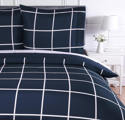 Amazon Basics 2-Piece Microfibre Duvet Cover Set, Duvet Cover 135 x 200 cm and 1 Pillowcase 80 x 80 cm, Navy Blue Check