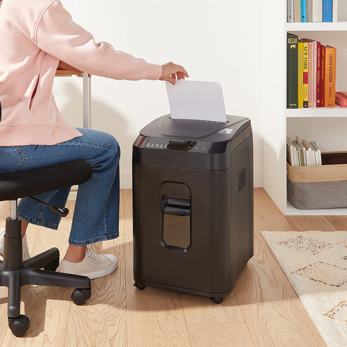 AmazonBasics 150-Sheet Autofeed Micro-Cut Paper Shredder